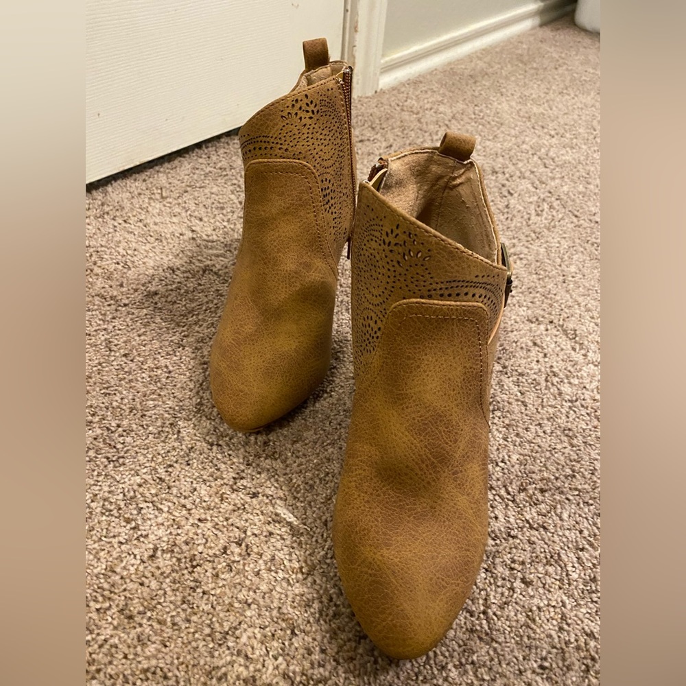 Booties - Picture 2 of 4